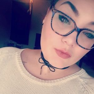 Meet your Posher, Chantelle